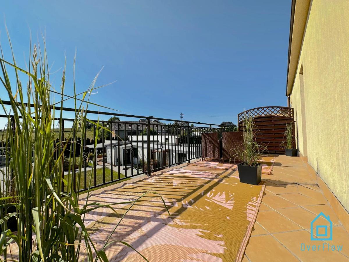 Hel Apartment- Tranquil Retreat, 15 Minutes To The Sea & Gdansk City Center Borkowo  외부 사진